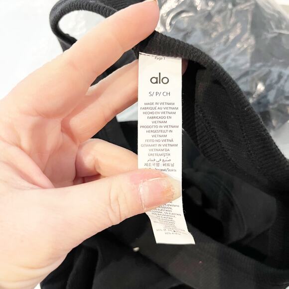 Alo Aspire Cropped Ribbed Racerback Tank Top Black Small - Picture 3 of 5